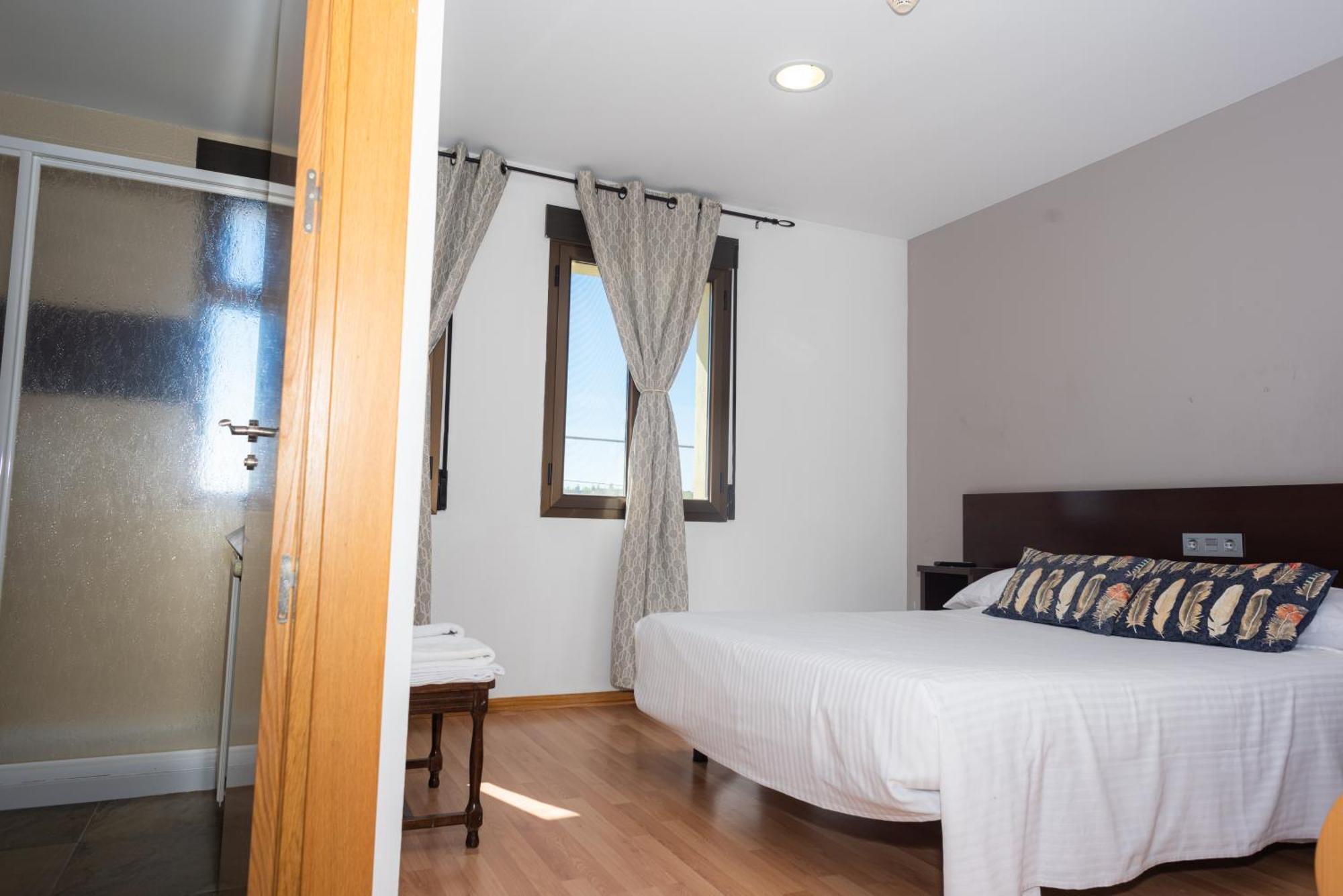 סוריה Hostal Venta De Valcorba מראה חיצוני תמונה