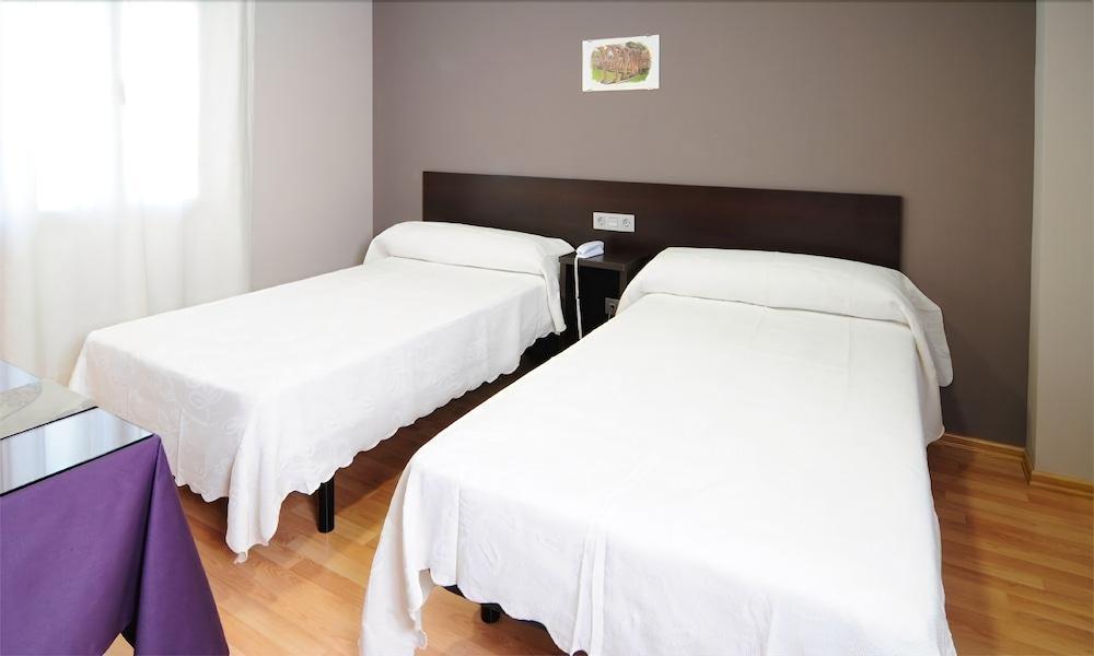 סוריה Hostal Venta De Valcorba מראה חיצוני תמונה